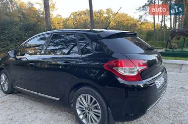 Хетчбек Citroen C4 2010 в 