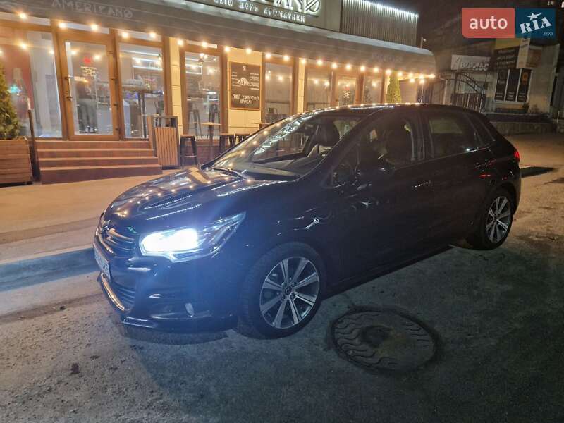 Хетчбек Citroen C4 2015 в Умані