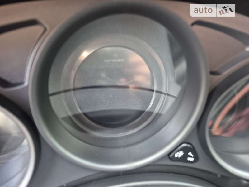 Хэтчбек Citroen C4 2012 в Подольске