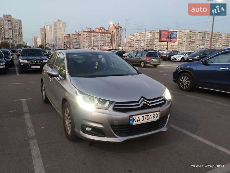 Хэтчбек Citroen C4 2015 в Киеве фото 25 Хэтчбек Citroen C4 2015 в Киеве