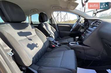 Хетчбек Citroen C4 2011 в Стрию