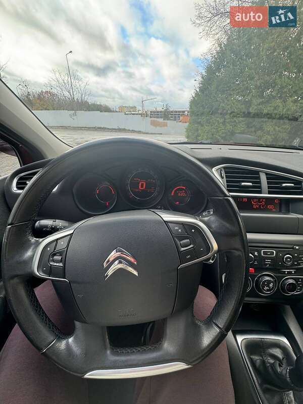 Хетчбек Citroen C4 2014 в Львові