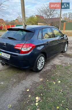 Хэтчбек Citroen C4 2012 в Полтаве