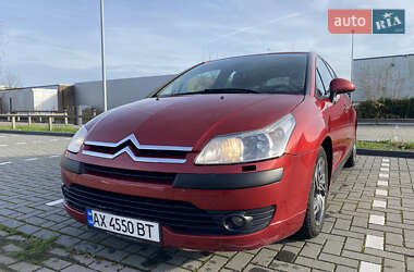 Хэтчбек Citroen C4 2008 в 