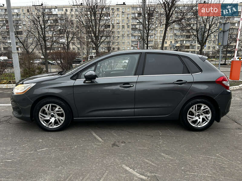 Хэтчбек Citroen C4 2013 в Киеве