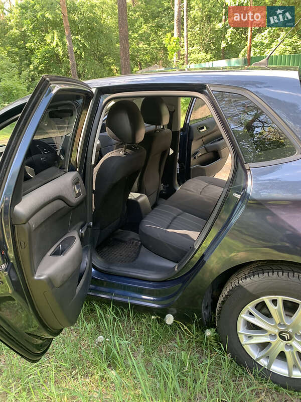 Хэтчбек Citroen C4 2011 в Киеве