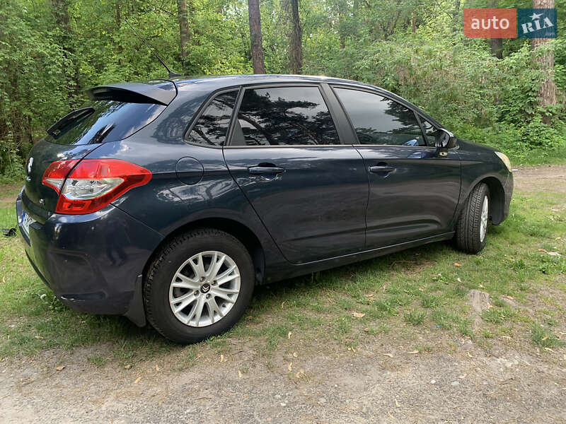 Хэтчбек Citroen C4 2011 в Киеве