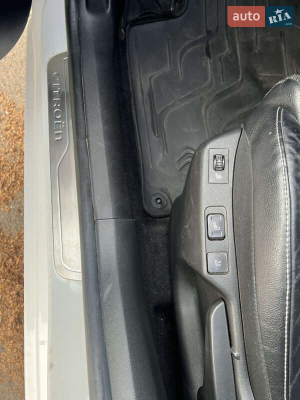 Хэтчбек Citroen C4 2013 в Львове фото 20 Хэтчбек Citroen C4 2013 в Львове