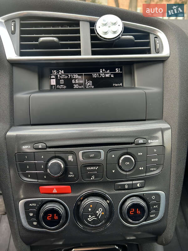 Хэтчбек Citroen C4 2013 в Львове фото 16 Хэтчбек Citroen C4 2013 в Львове