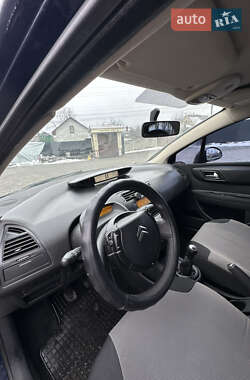 Хэтчбек Citroen C4 2006 в 