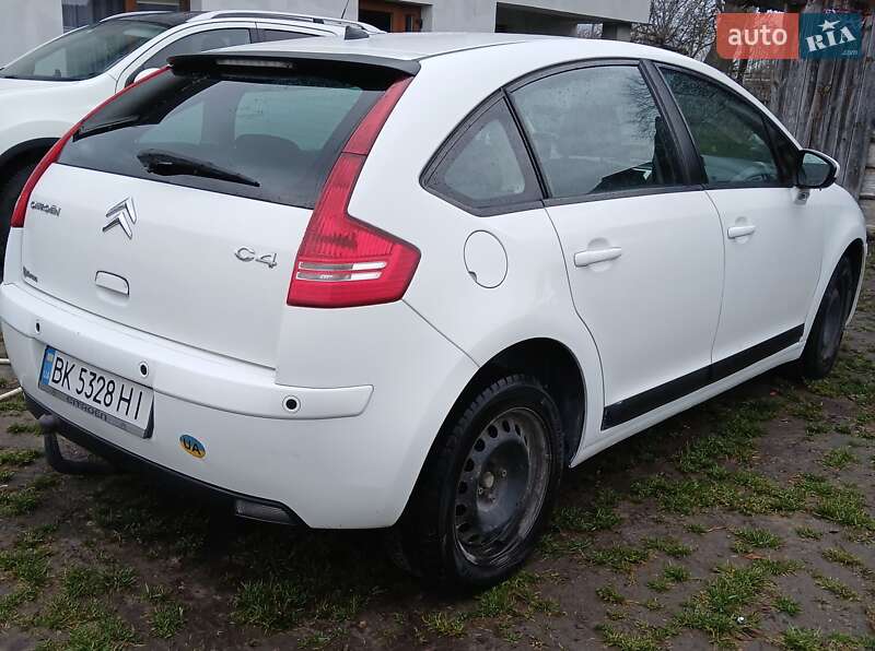 Хетчбек Citroen C4 2010 в Жовкві