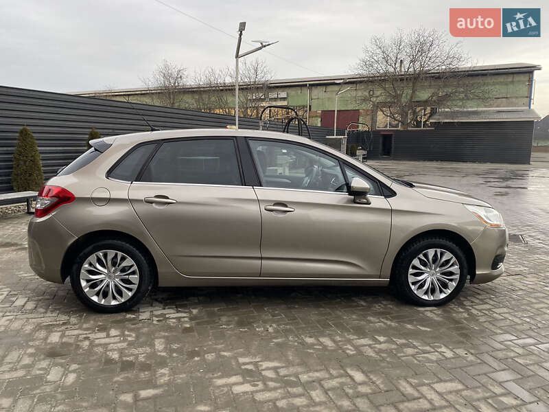 Хетчбек Citroen C4 2011 в Івано-Франківську