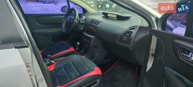 Хетчбек Citroen C4 2007 в Пісківці