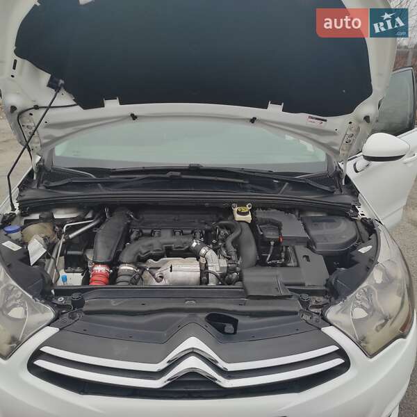 Хетчбек Citroen C4 2010 в Хмільнику