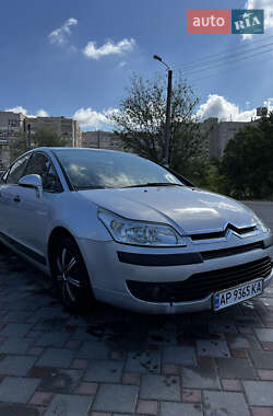 Хэтчбек Citroen C4 2006 в 