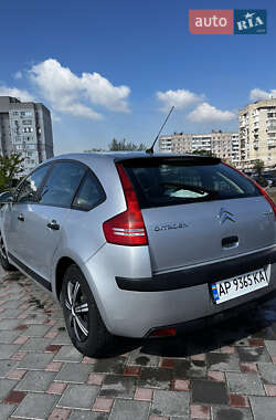 Хэтчбек Citroen C4 2006 в 