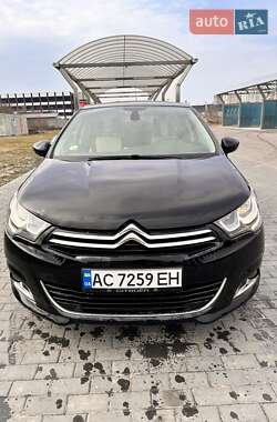 Хэтчбек Citroen C4 2016 в 