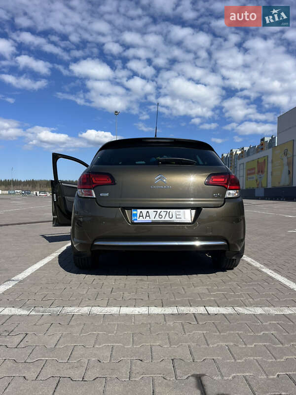 Хетчбек Citroen C4 2015 в Києві
