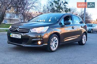 Хэтчбек Citroen C4 2012 в 