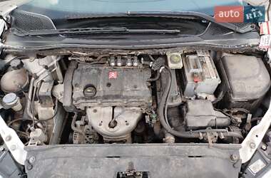 Хетчбек Citroen C4 2007 в 
