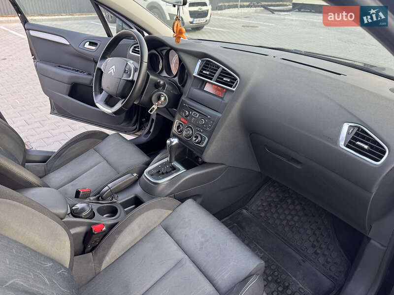 Хетчбек Citroen C4 2011 в Софіївській Борщагівці