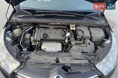 Хэтчбек Citroen C4 2011 в 