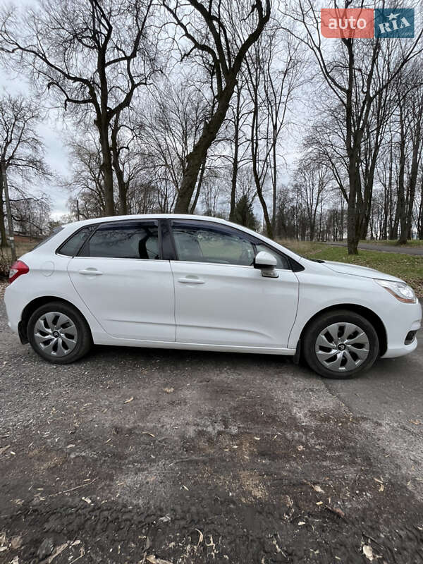 Хетчбек Citroen C4 2013 в Глухові
