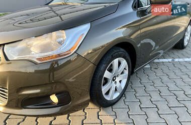Хетчбек Citroen C4 2013 в 