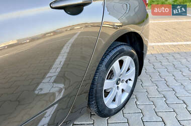 Хетчбек Citroen C4 2013 в 