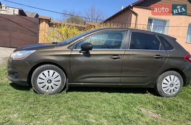 Хэтчбек Citroen C4 2014 в 