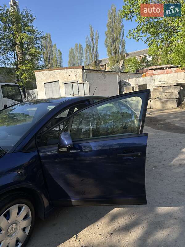 Хэтчбек Citroen C4 2006 в Киеве
