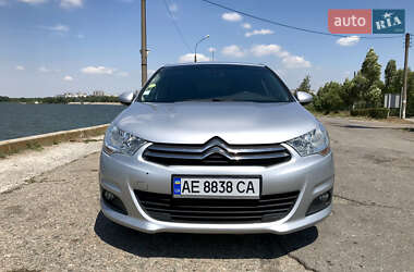 Хэтчбек Citroen C4 2014 в 