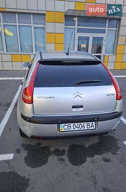 Хэтчбек Citroen C4 2007 в 