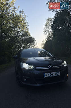 Хетчбек Citroen C4 2013 в 
