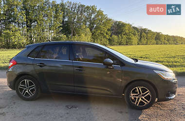 Хетчбек Citroen C4 2013 в 
