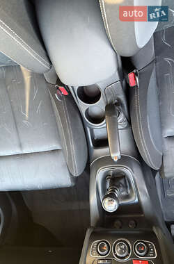 Хетчбек Citroen C4 2013 в 