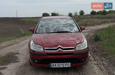 Хетчбек Citroen C4 2006 в 