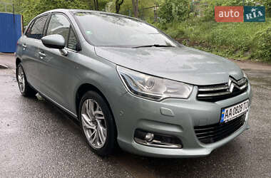 Хетчбек Citroen C4 2012 в 