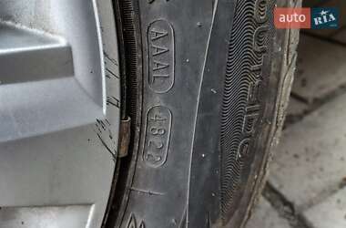 Хэтчбек Citroen C4 2013 в 