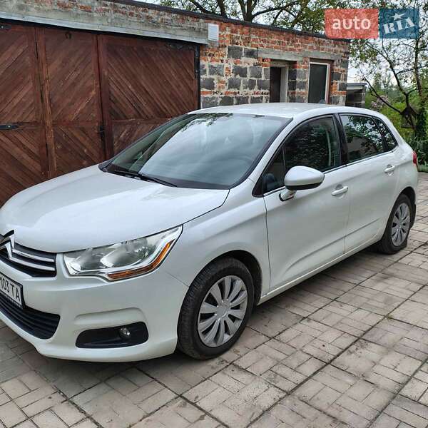 Хетчбек Citroen C4 2013 в Львові