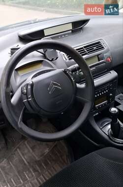 Хетчбек Citroen C4 2008 в 