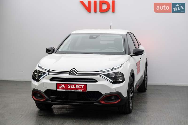 Хэтчбек Citroen C4 2022 в 