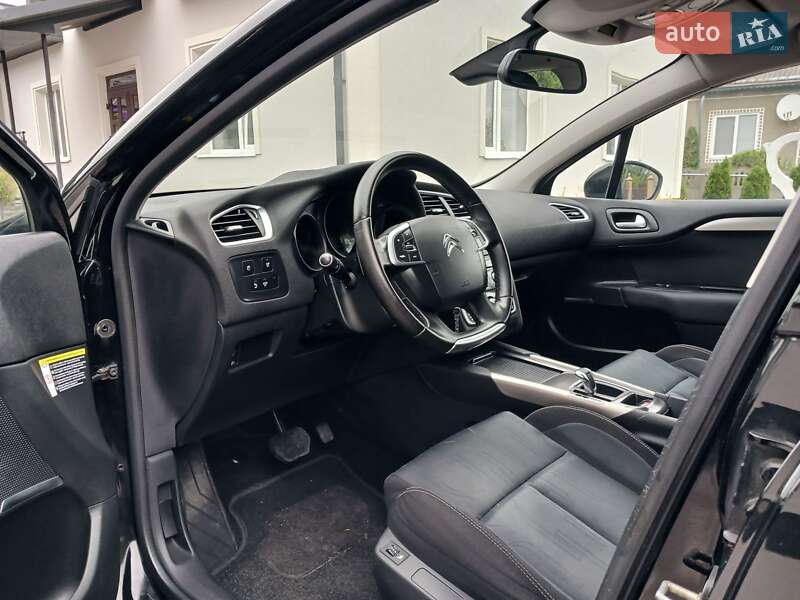 Хэтчбек Citroen C4 2013 в Кицмани