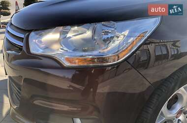 Хэтчбек Citroen C4 2011 в 