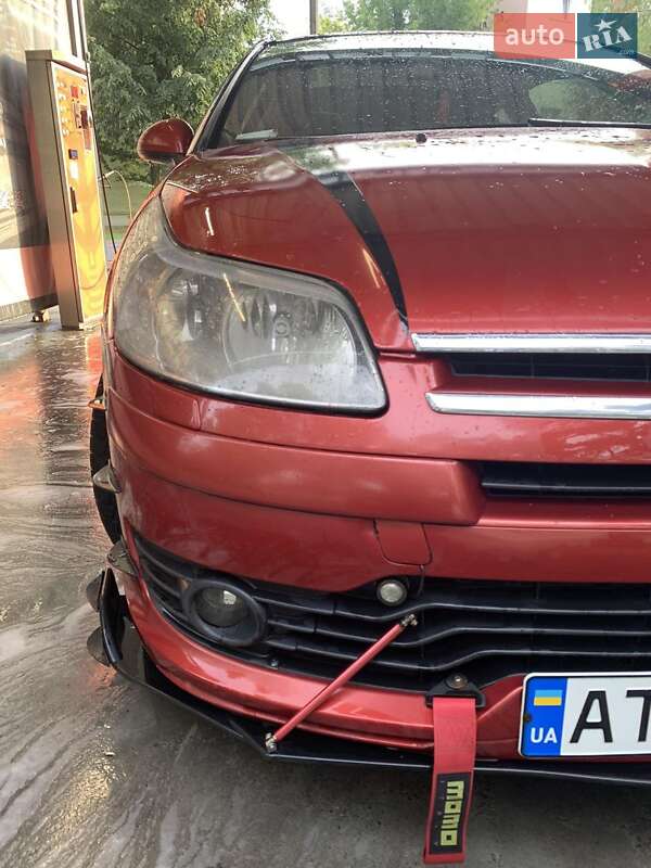 Купе Citroen C4 2006 в Кривом Роге