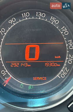 Хэтчбек Citroen C4 2012 в 