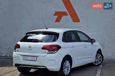 Хэтчбек Citroen C4 2015 в 