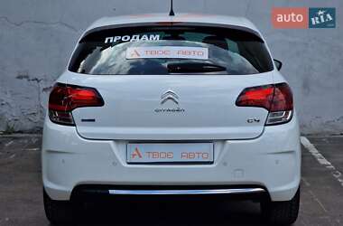 Хэтчбек Citroen C4 2015 в 