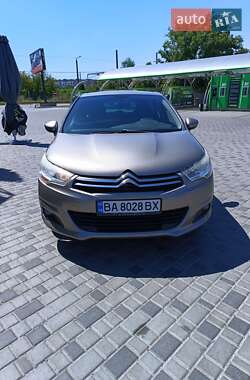 Седан Citroen C4 2012 в 