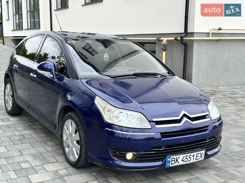 Хетчбек Citroen C4 2005 в 
